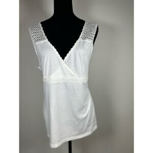 Emma James Y2K white crochet sleeve baby doll sleeveless tank/shirt old money